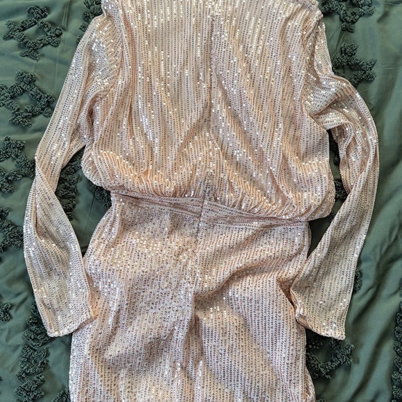 Mock Neck Ruched BodyCon Sequin Dress - Picture 4 of 9